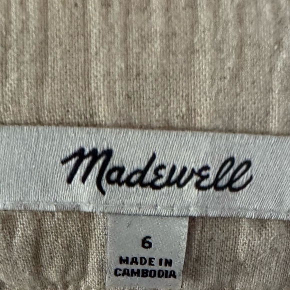 Madewell Women's Plated Highrise Pull on Wide-Leg Pants
Women’s Size 6 - Picture 10 of 11